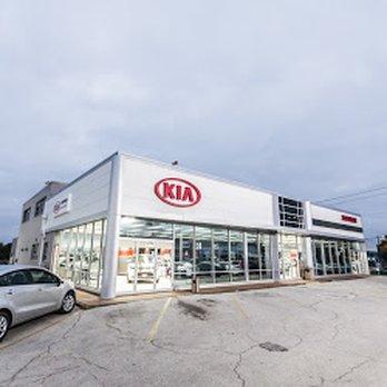 Dealership gallery photo 2