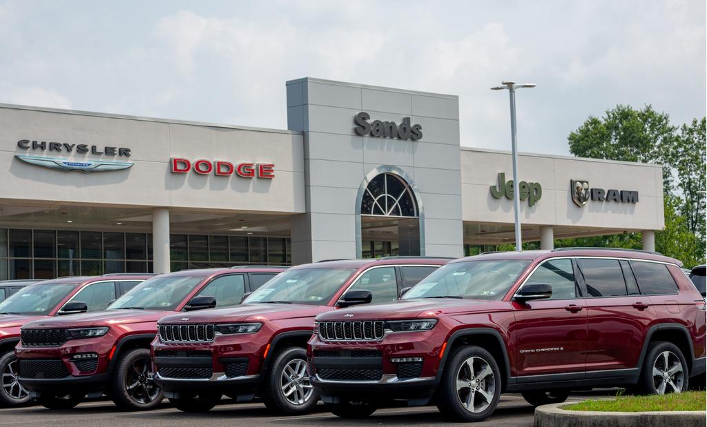 Dealership gallery photo 1