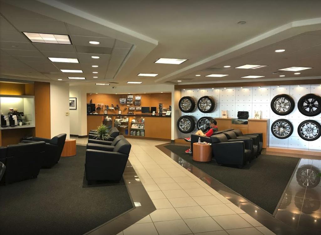 Dealership gallery photo 2