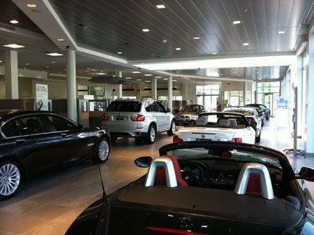 Dealership gallery photo 1