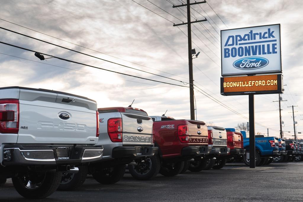 Dealership gallery photo 3