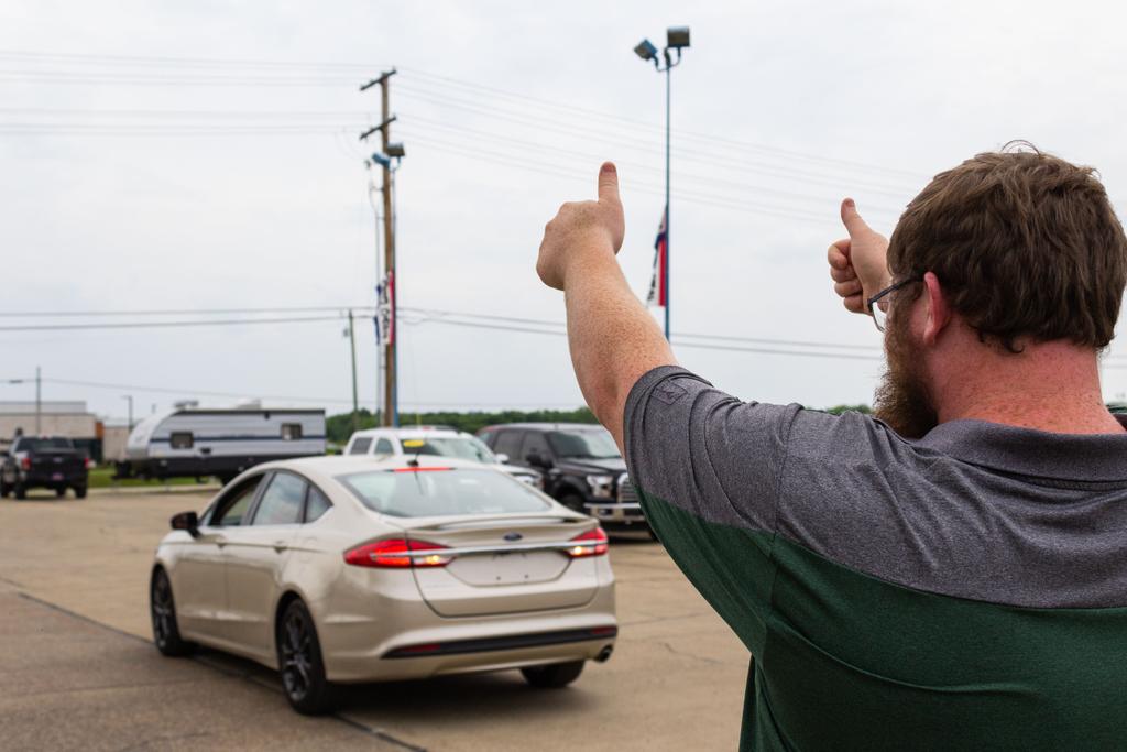 Dealership gallery photo 10
