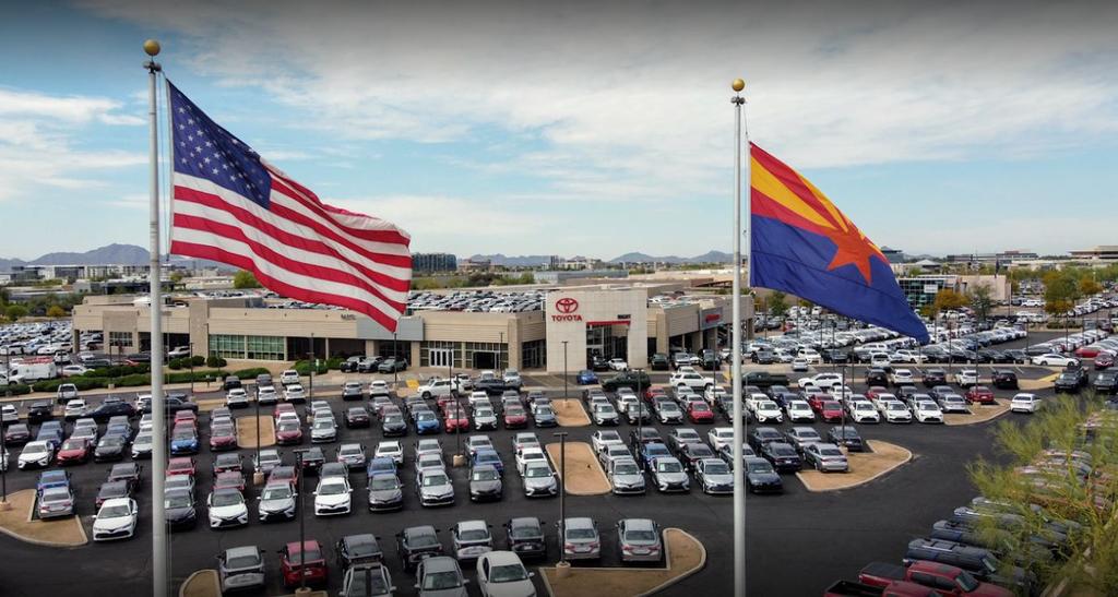 Dealership gallery photo 1