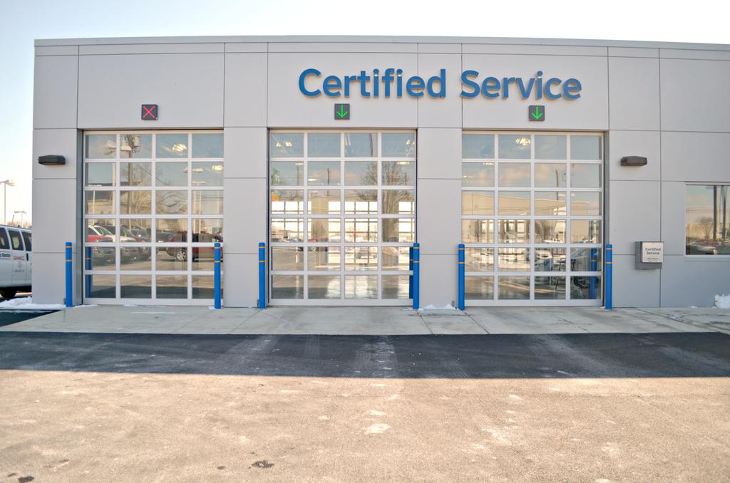 Dealership gallery photo 5