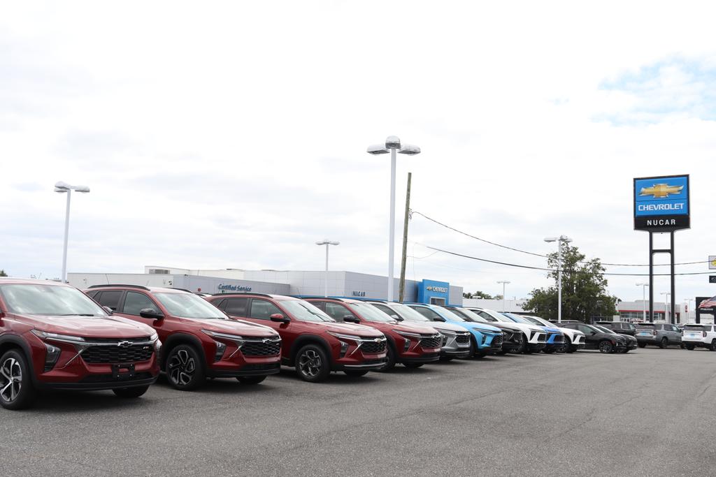 Dealership gallery photo 7