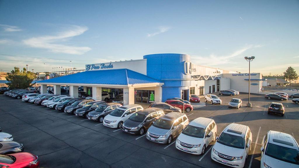 Dealership gallery photo 1