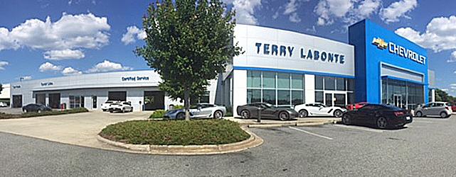 Dealership gallery photo 1