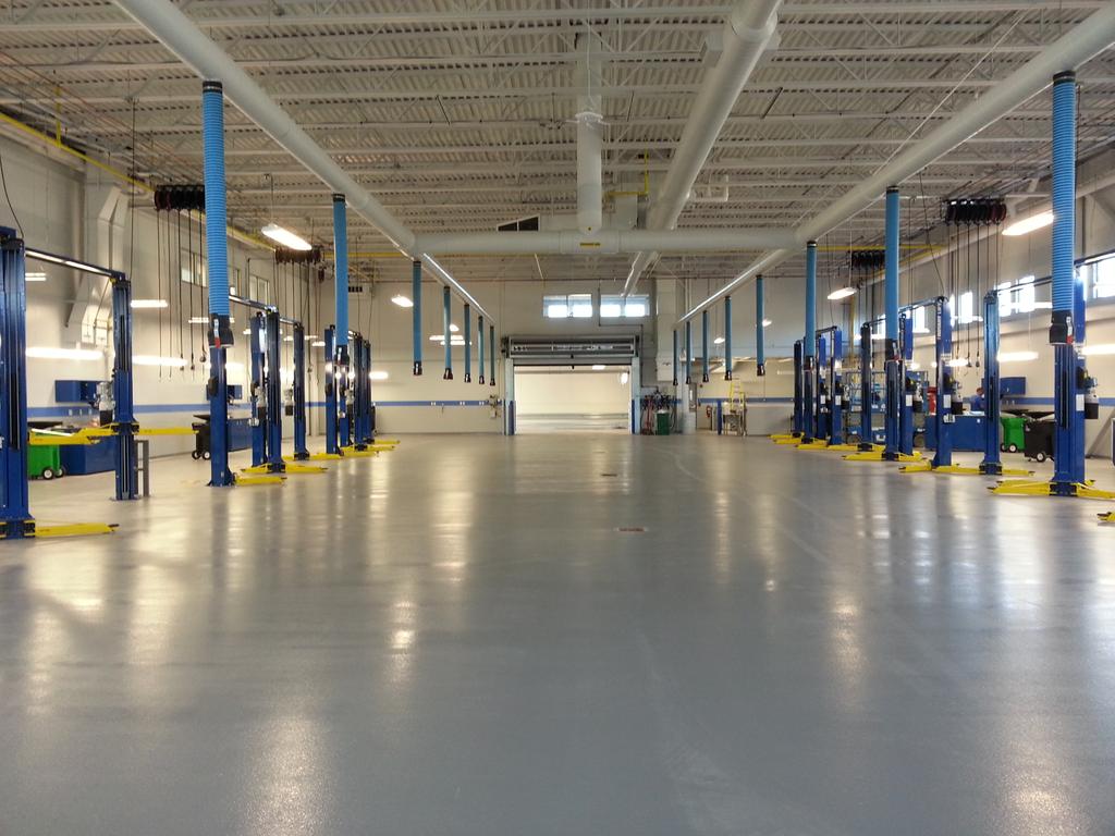 Dealership gallery photo 8