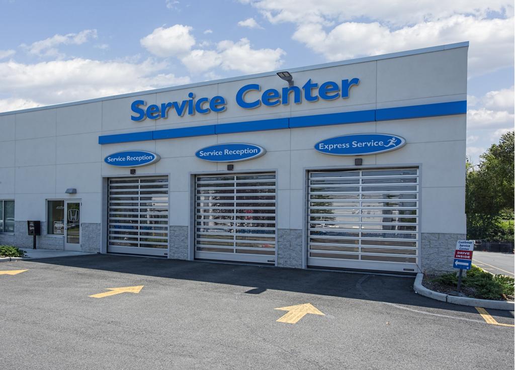 Dealership gallery photo 7