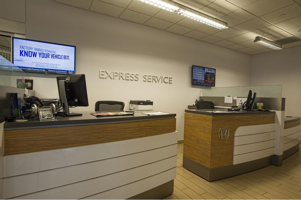 Dealership gallery photo 6