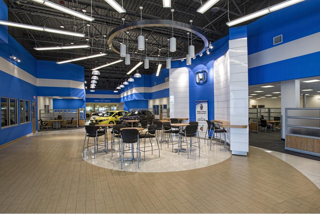 Dealership gallery photo 5