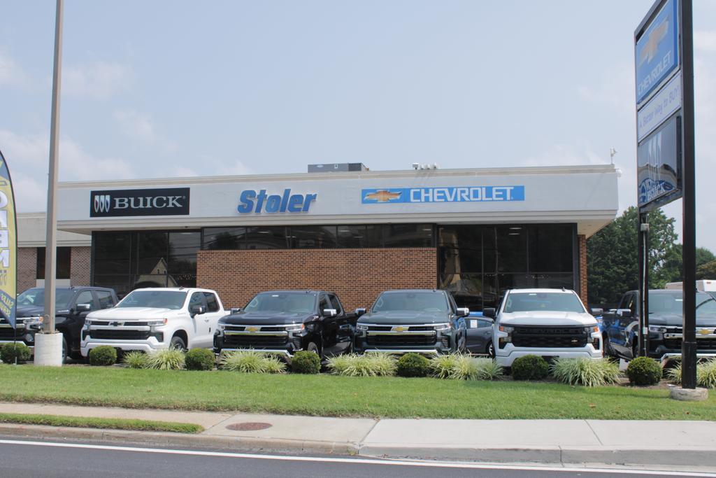 Dealership gallery photo 2