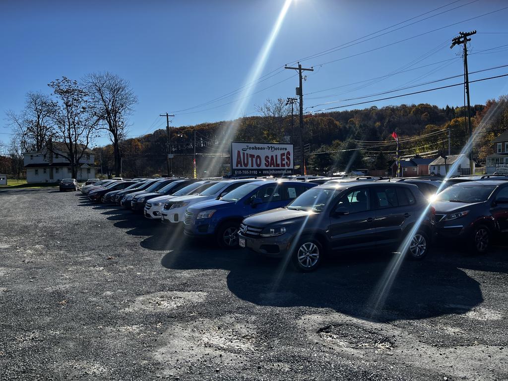 Dealership gallery photo 2