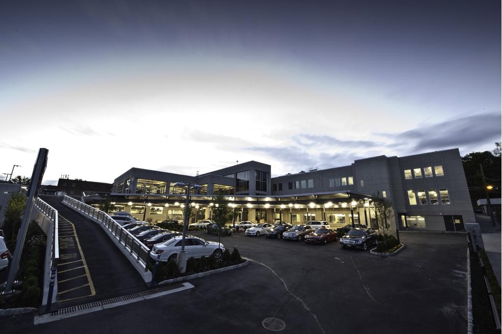 Dealership gallery photo 4