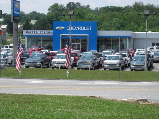 Dealership gallery photo 1