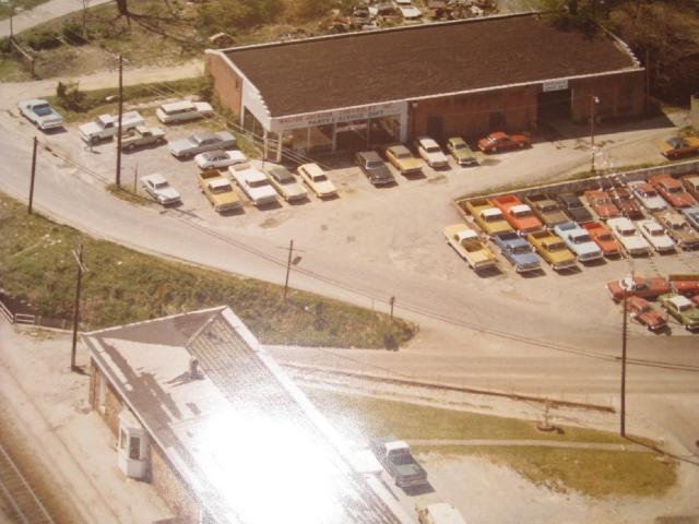 Dealership gallery photo 4