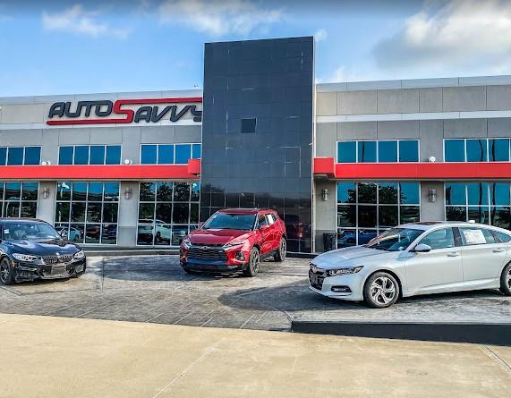 Dealership gallery photo 1