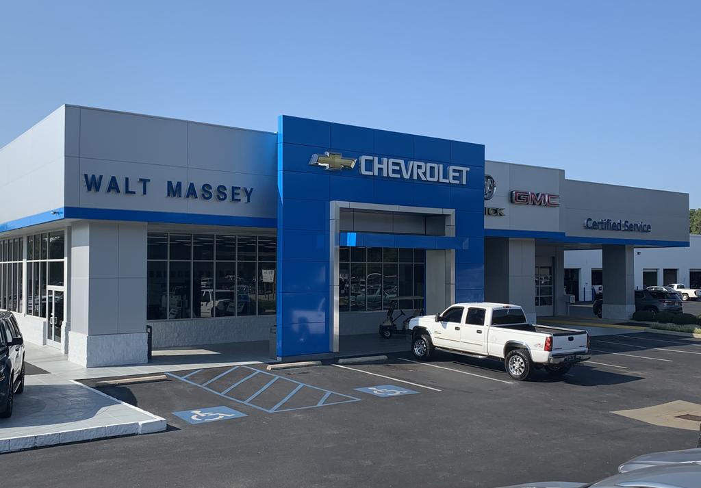 Dealership gallery photo 1