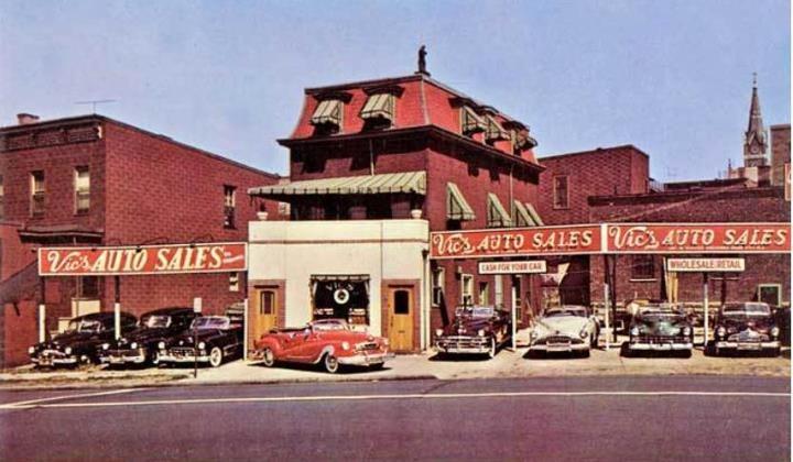 Dealership gallery photo 9