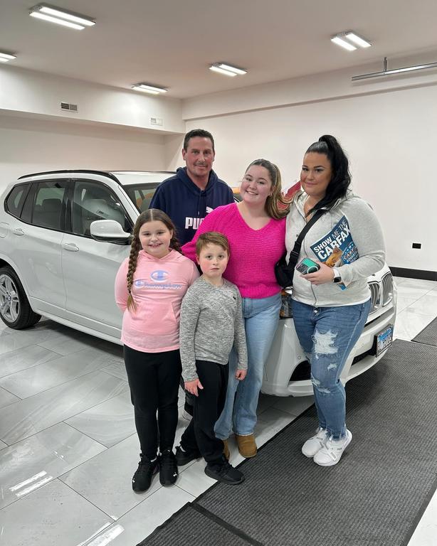 Dealership gallery photo 7