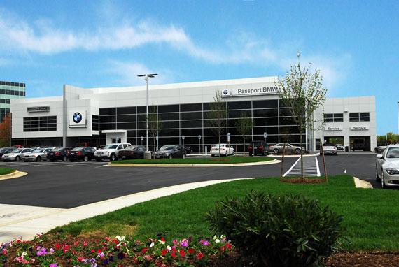 Dealership gallery photo 1