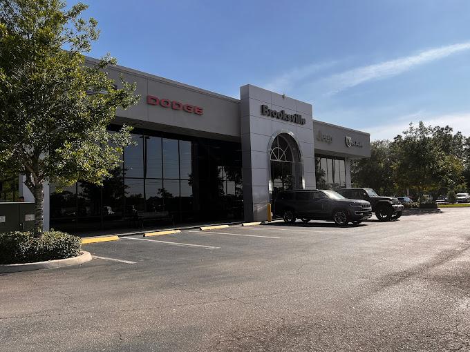 Dealership gallery photo 1