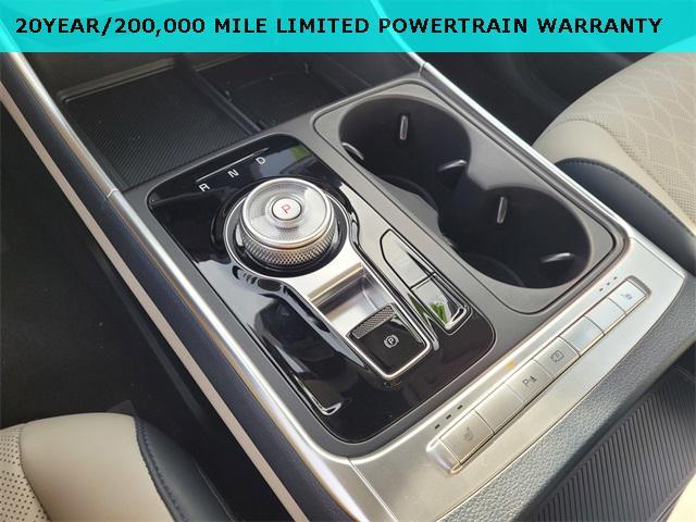 new 2026 Kia Carnival Hybrid car, priced at $42,622