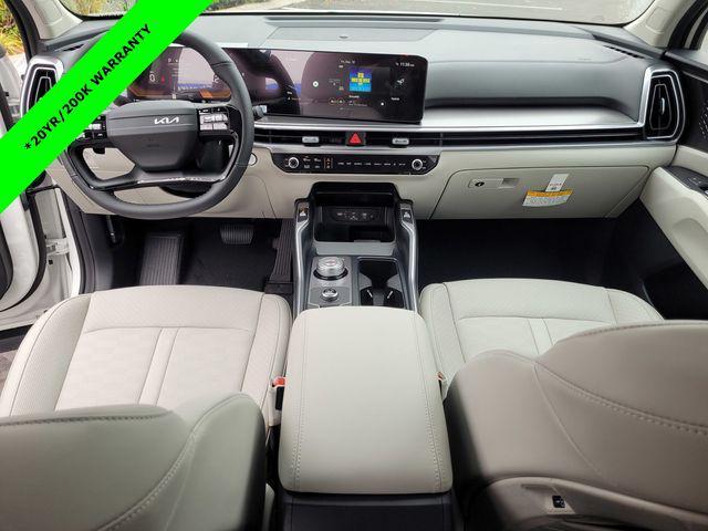 new 2026 Kia Sorento Hybrid car, priced at $36,595