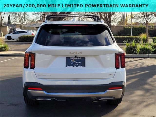 new 2026 Kia Sorento Hybrid car, priced at $43,320