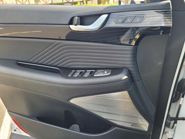 used 2024 Hyundai Palisade car, priced at $44,799