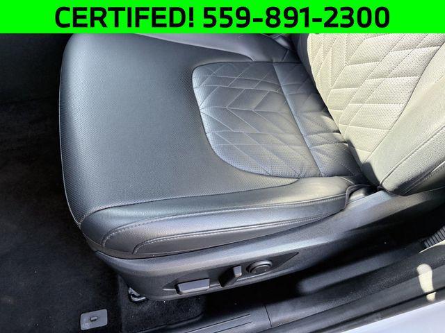 used 2025 Kia Sportage car, priced at $34,076