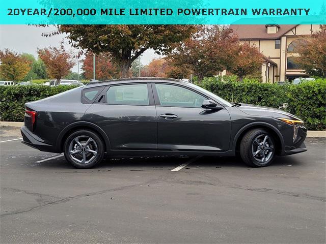 new 2025 Kia K4 car, priced at $23,685