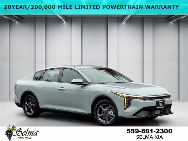 new 2025 Kia K4 car, priced at $23,685