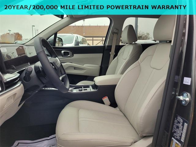 new 2026 Kia Sorento Hybrid car, priced at $40,100