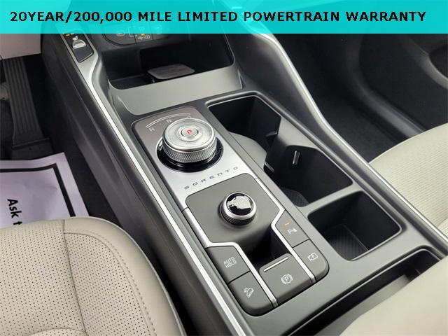 new 2026 Kia Sorento Hybrid car, priced at $40,100