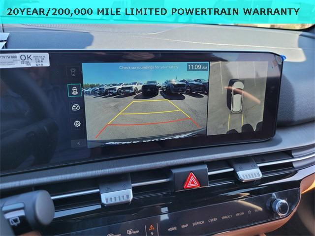 new 2026 Kia Sportage car, priced at $36,655