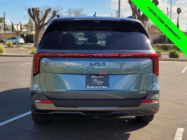 new 2026 Kia Carnival Hybrid car, priced at $53,955