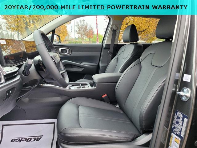 new 2026 Kia Sorento Hybrid car, priced at $40,100