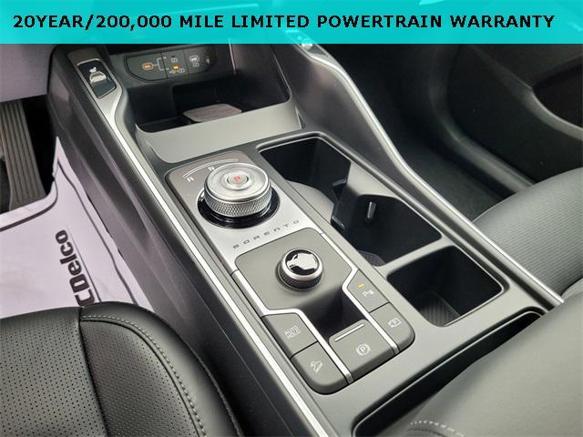 new 2026 Kia Sorento Hybrid car, priced at $40,100