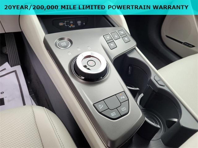 new 2026 Kia Sportage Hybrid car, priced at $40,725