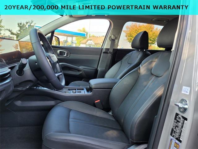 new 2026 Kia Sorento car, priced at $42,295