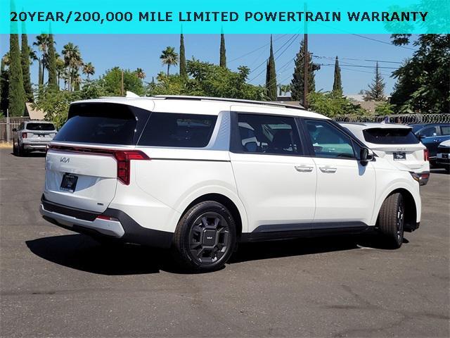 new 2026 Kia Carnival Hybrid car, priced at $42,622