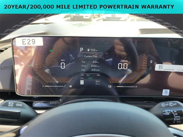 new 2026 Kia Carnival Hybrid car, priced at $42,622