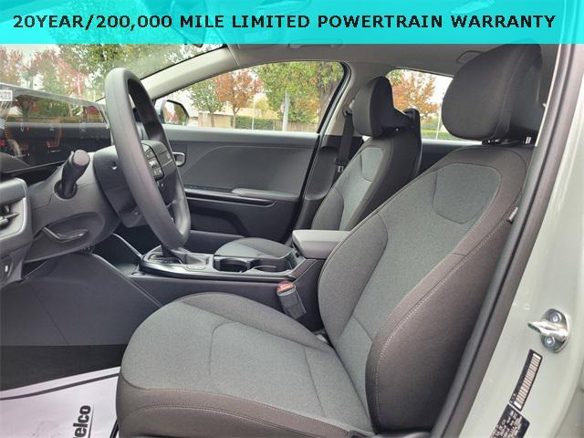 new 2025 Kia K4 car, priced at $23,685