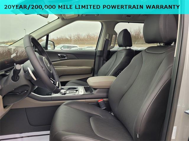 new 2026 Kia Carnival Hybrid car, priced at $43,530