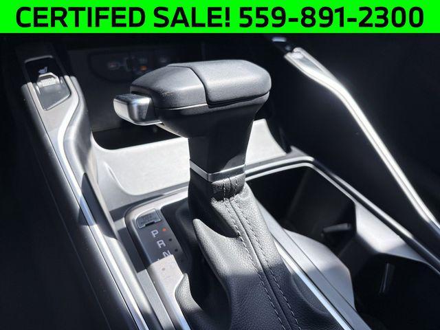 used 2025 Kia Sorento car, priced at $33,076