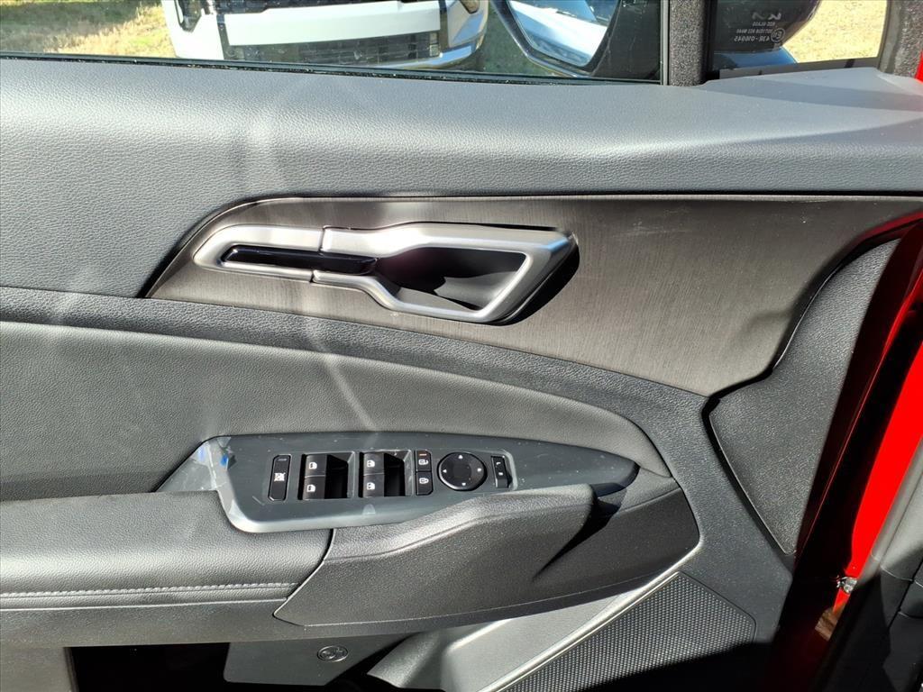 new 2026 Kia Sportage car, priced at $33,814