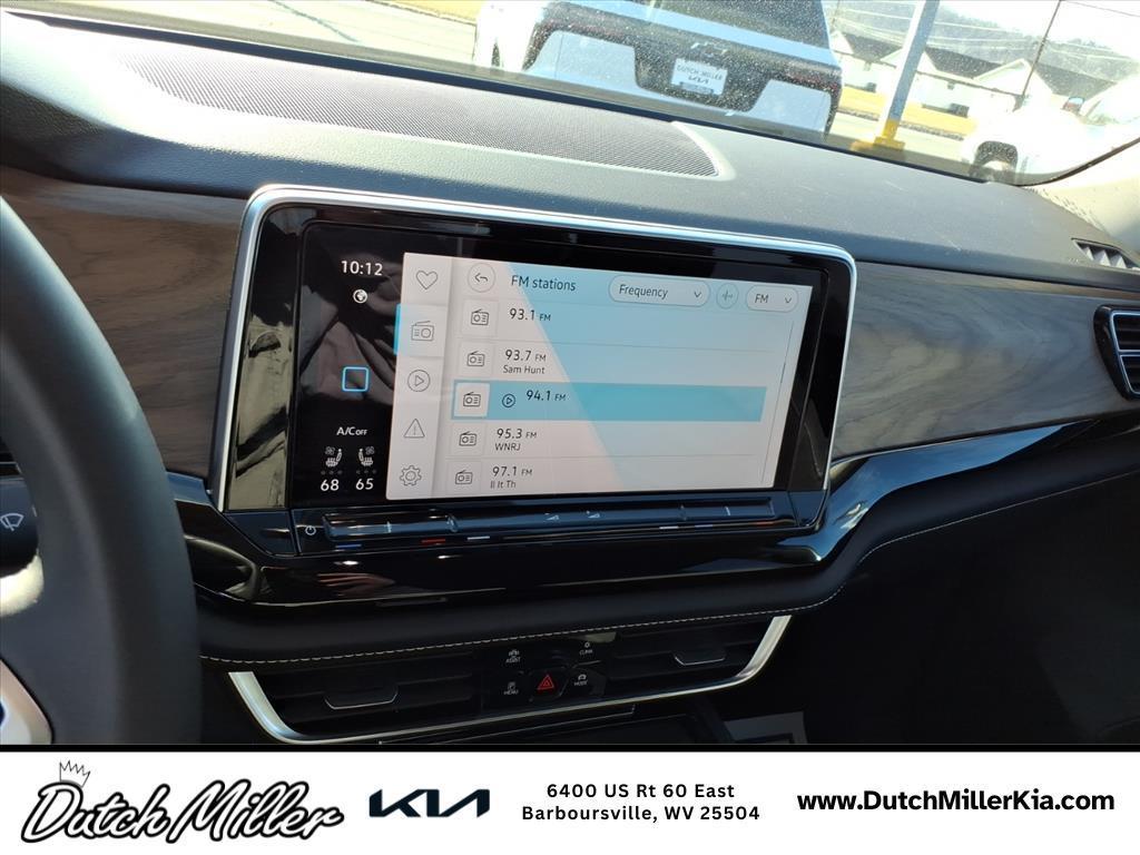 used 2024 Volkswagen Atlas car, priced at $30,773