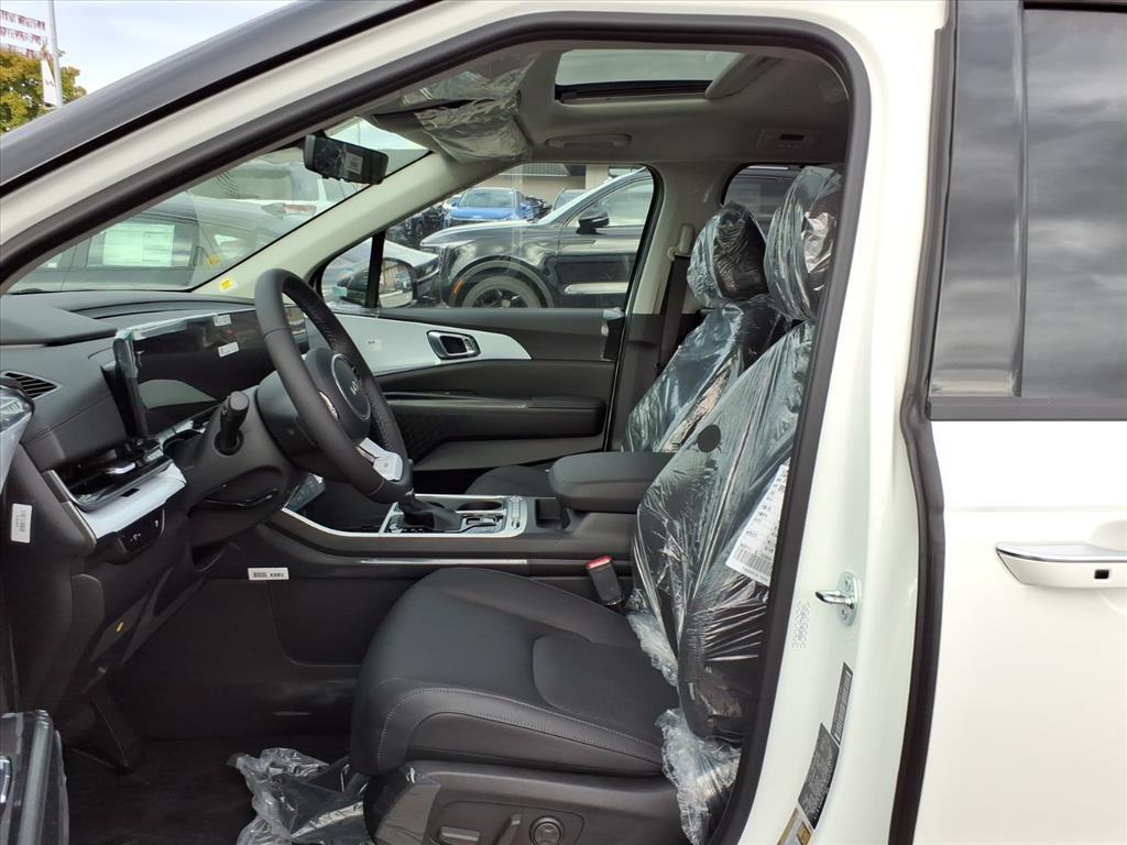 new 2026 Kia Carnival car, priced at $51,056