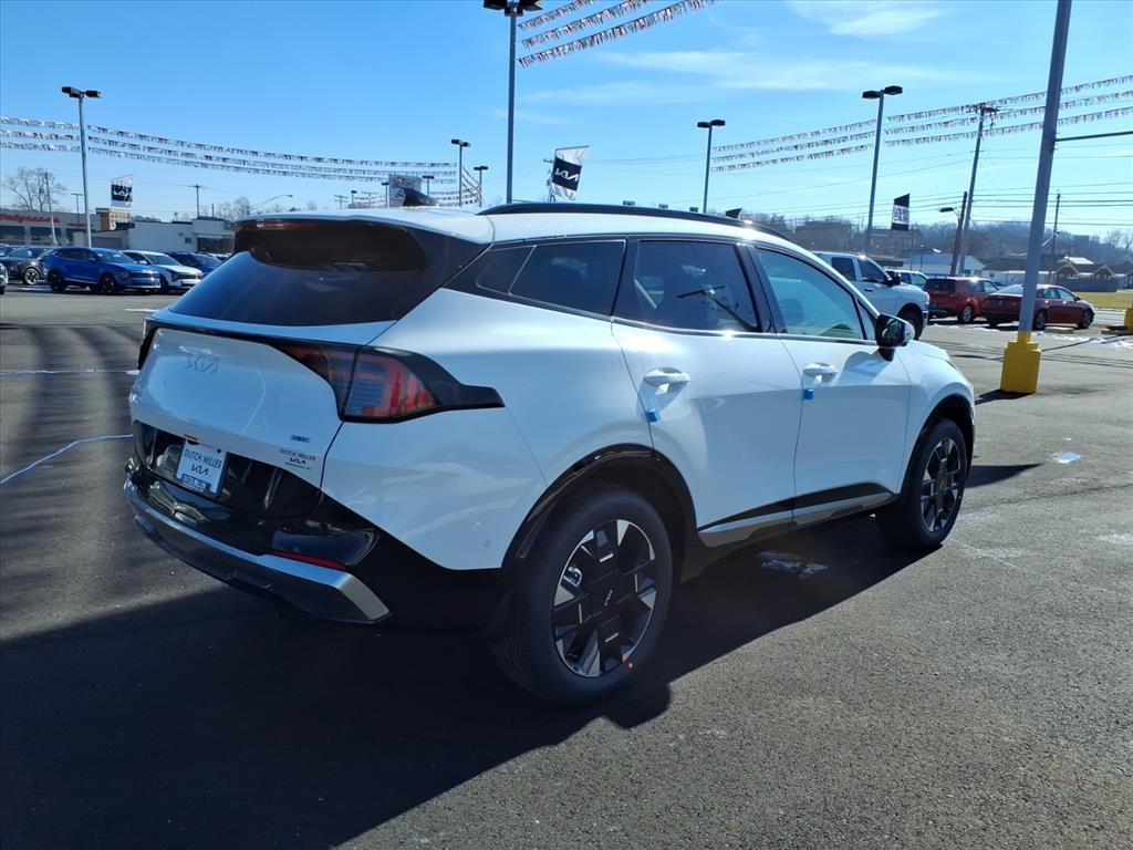 new 2026 Kia K5 car, priced at $32,090